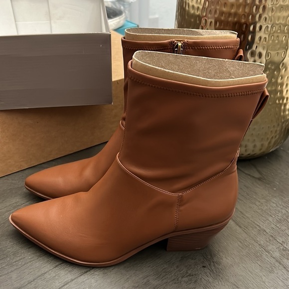 Franco Sarto Sienna Sammi Bootie - Picture 5 of 7